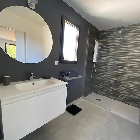 Avec Piscine Et Proche Circuit 24h Le Mans * Changé