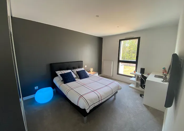 Avec Piscine Et Proche Circuit 24h Le Mans *